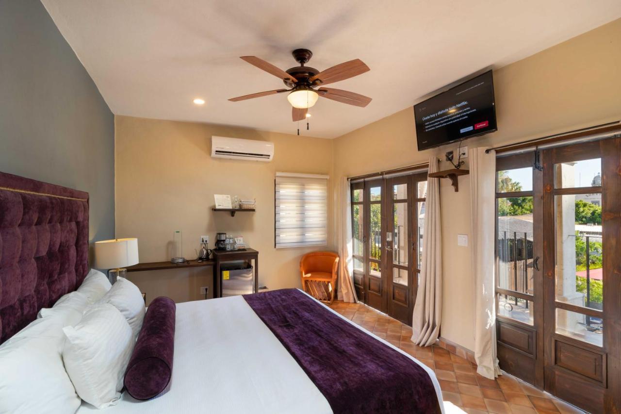 Hotel 1697 Loreto Loreto  Bagian luar foto